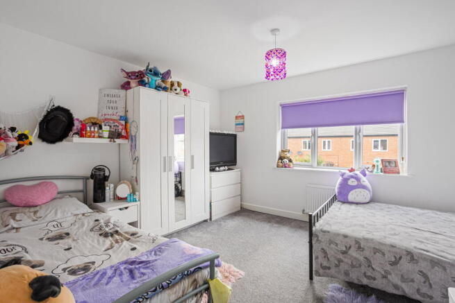 3 bed Semi-Detached for sale Image 10