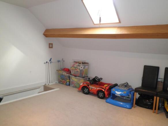 Photo 9