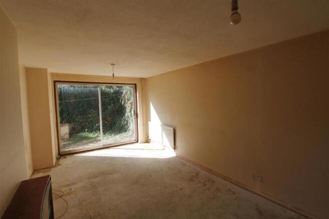 Living Room.JPG