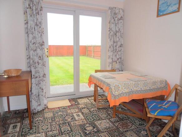 BEDROOM 3/DINING RM