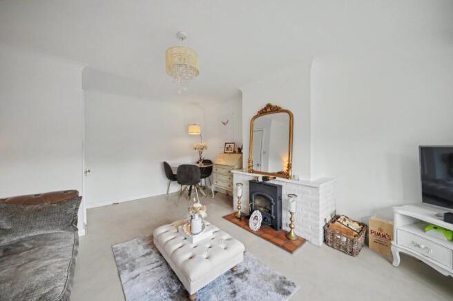 3 bed Bungalow for sale Image 5