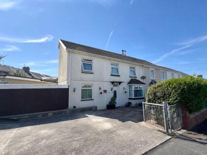 Uxilla Terrace, Bridgend, CF31