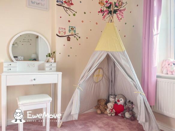 Bedroom 4 (Double)