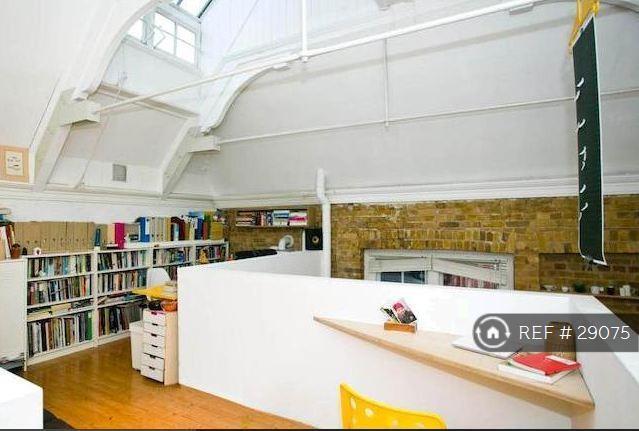 Mezzanine Looking In