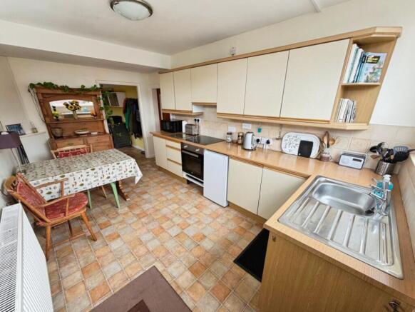Kitchen 2