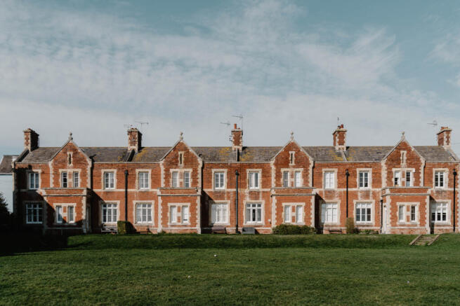 330573 - Victoria Parade_High Res-10.jpg