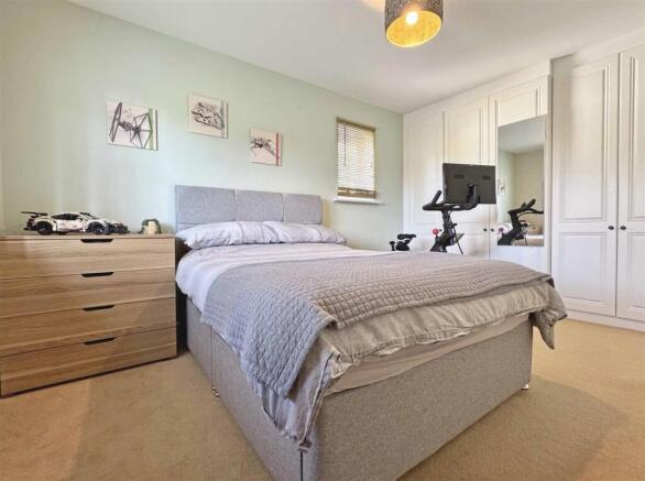 Bedroom 3.jpg