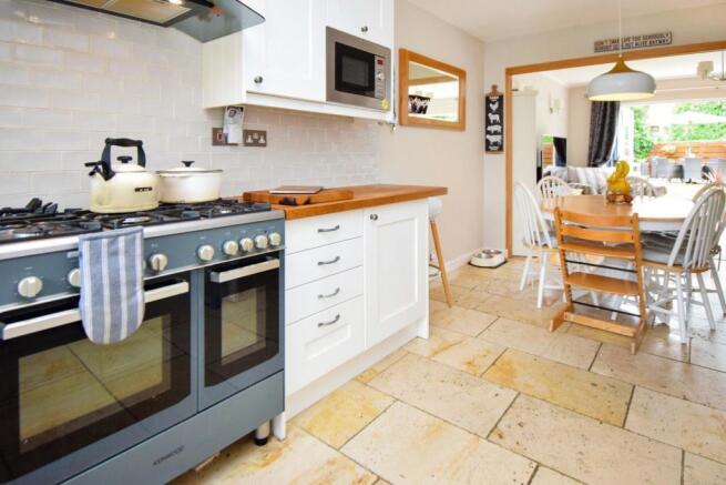 Kitchen/Dining Room