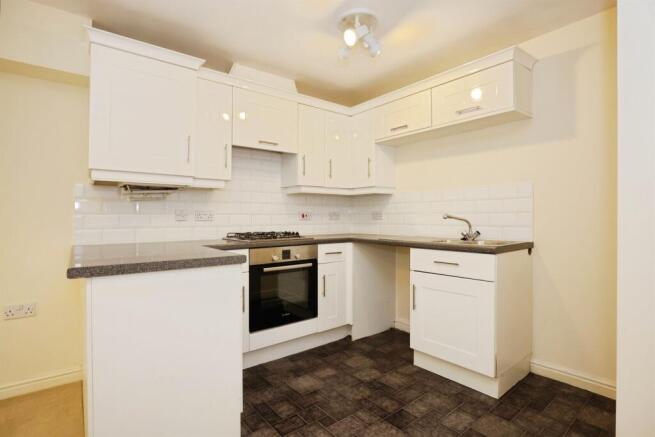 Addison Drive, STRATFORD-UPON-AVON photo 4