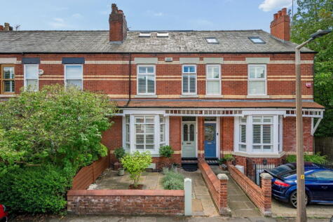 Albert Road, Stockport, SK4 4EQ