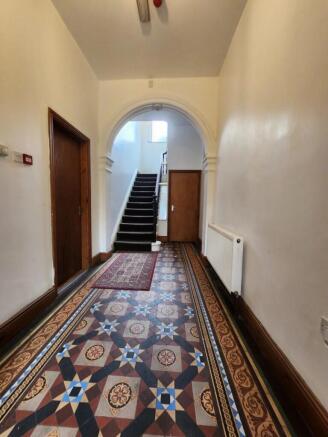 10 bed Terraced to rent Image 5