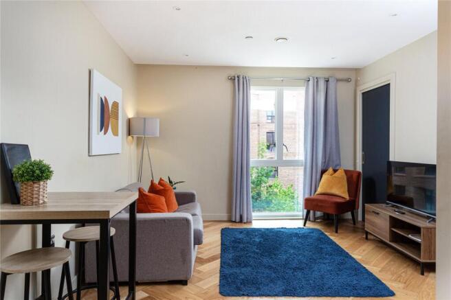 Sitting/Dining Area