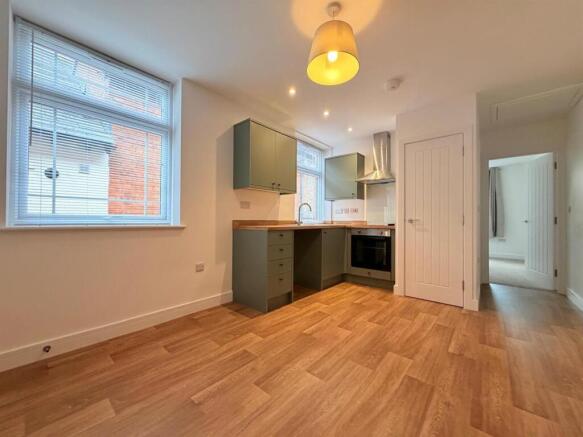 Lounge/Kitchen