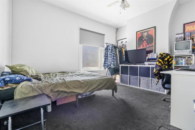 2 bed Terraced for sale Image 10