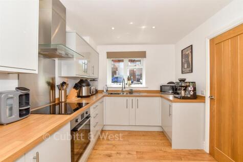Mulberry Way, Crowborough, East Sussex