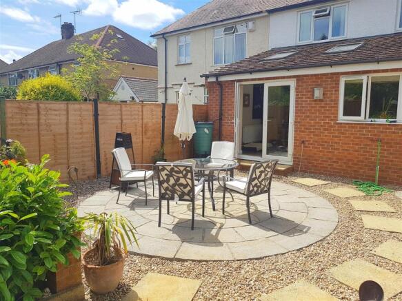 patio 1.jpg