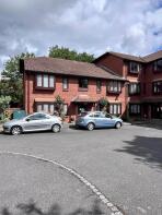 18, Meadowcroft, High Street, Bushey WD23 3BX