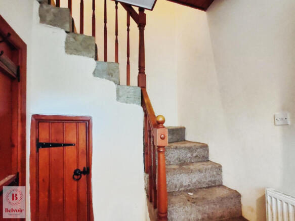 Halstead Street, Worsthorne, BB10 photo 4