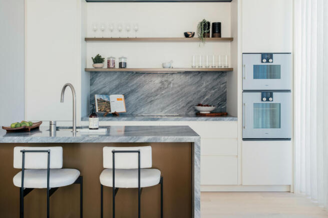 Kitchen (2).jpg