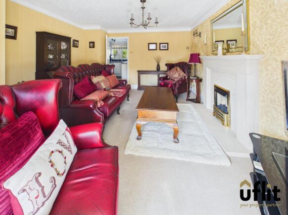 3 bed Detached for sale Image 4