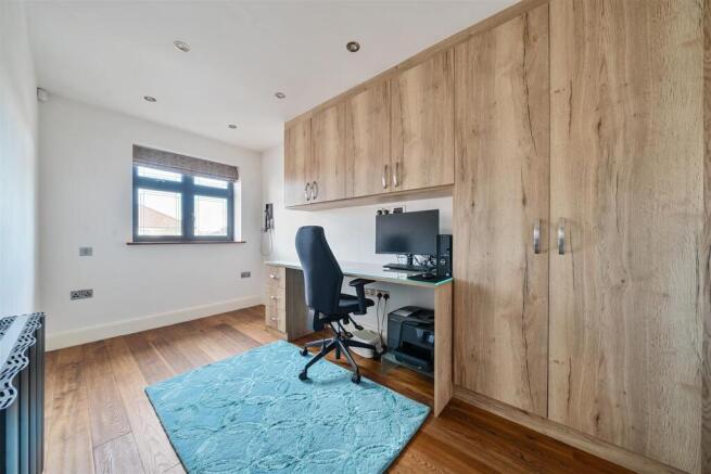 Langland Crescent
