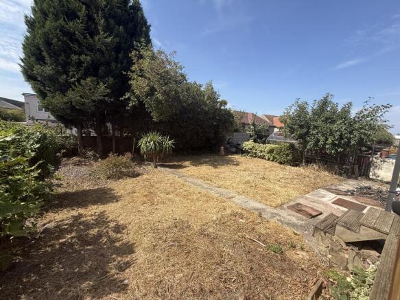 3 bed Semi-Detached for sale Image 10