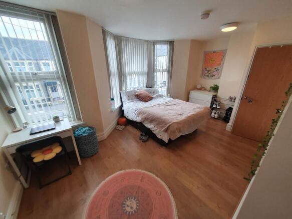 First floor front be