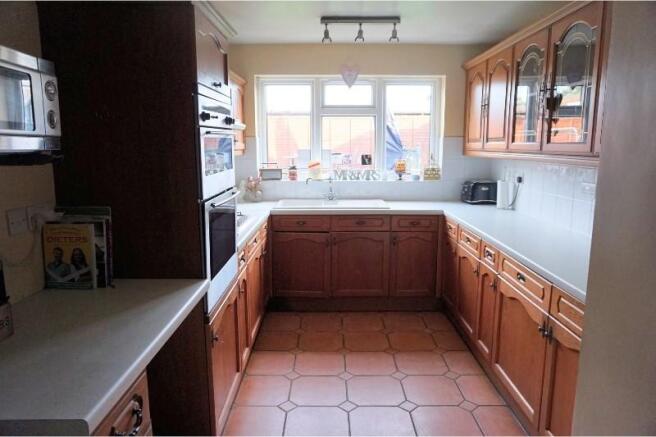 Kitchen / Breakfast