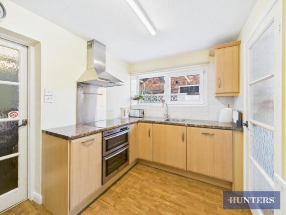 6 bed Block of Apartments for sale Image 5