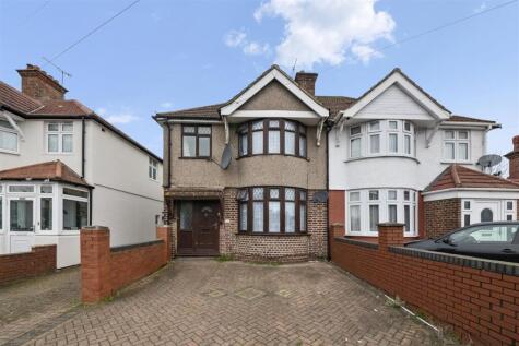 North Hyde Lane, Heston