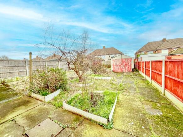 Annes Crescent, Scunthorpe, North Lincolnshire, DN16 photo 4