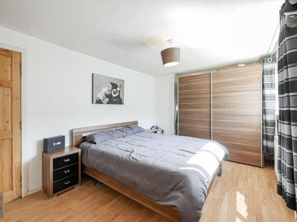 Bedroom 1-2