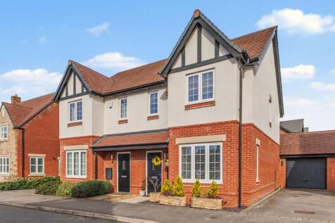 Hutton Road, Kineton, CV35