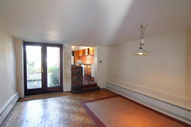 Dining Room to Kitch