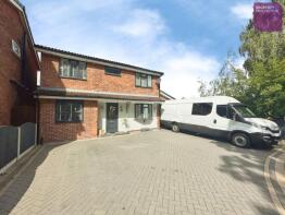 2, Greendale Drive, Middlewich CW10 0PH