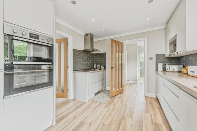 3 bed Bungalow for sale Image 7