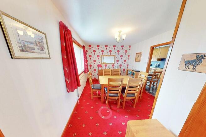 DINING ROOM.jpg
