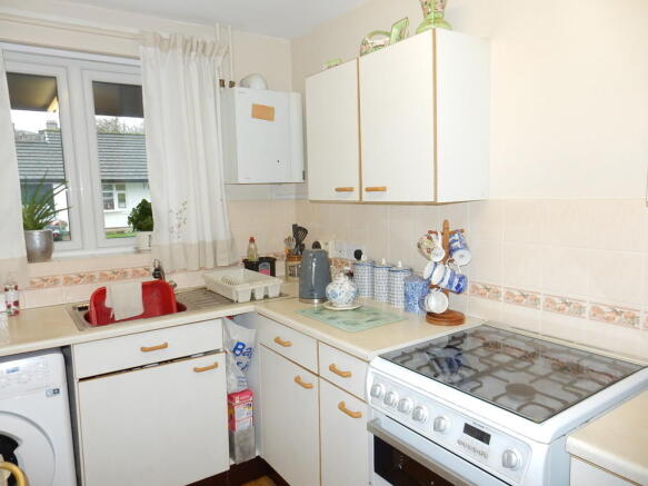 Photo 10