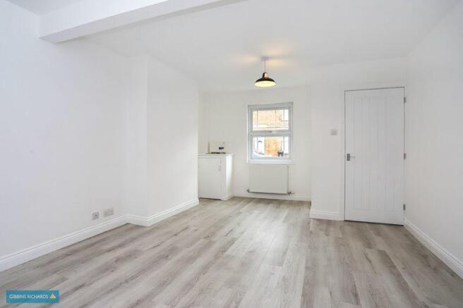 Sitting/Dining Room