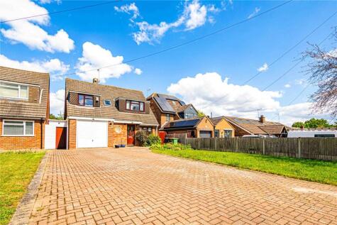 Dunstable Road, Tilsworth, Central Bedfordshire, LU7