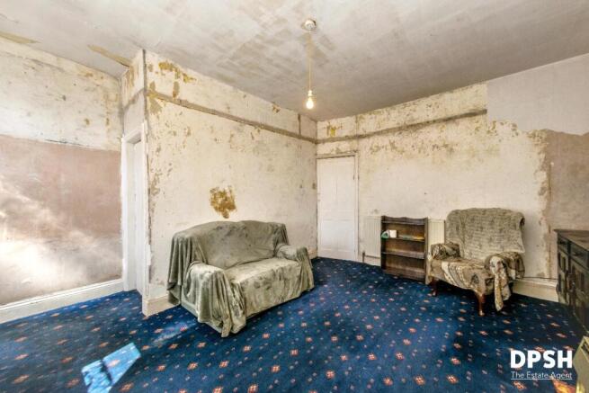 4 bed Terraced for sale Image 8