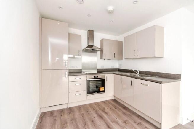 Thomas Blake Avenue, SOUTHAMPTON, Hampshire, SO14 photo 4