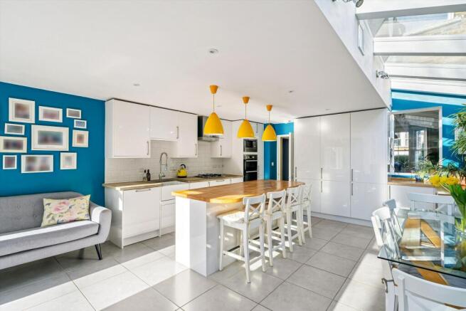 Adys Road, London SE15. photo 4