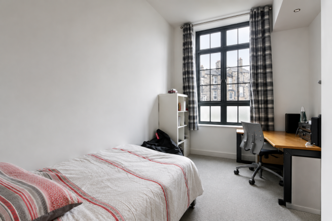 2 bed Apartment for sale Image 8