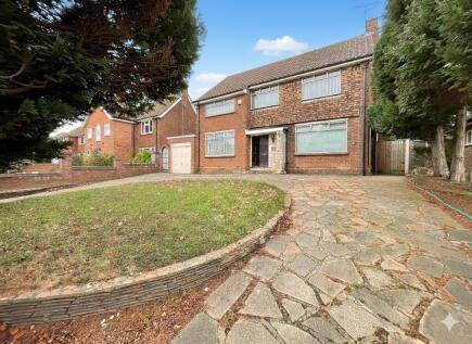 Old Bedford Road, Luton, Bedfordshire, LU2 7BS