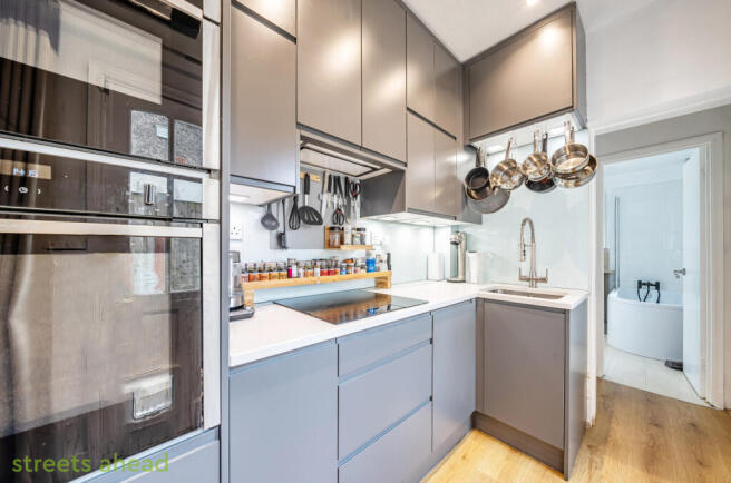 09b11869-46a8-4be...