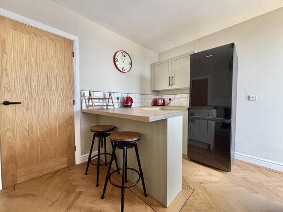 3 bed Terraced for sale Image 7
