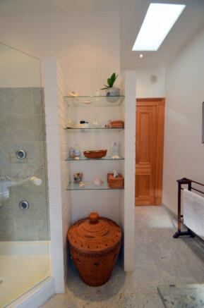 Photo 28