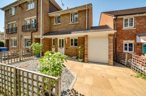 Hoffman Close, Bracknell, Berkshire