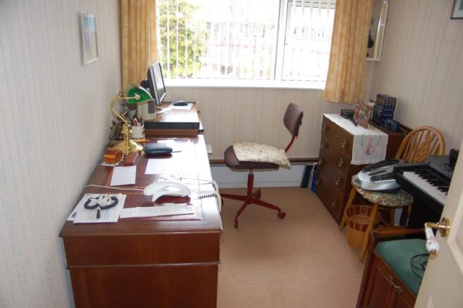 Photo 8